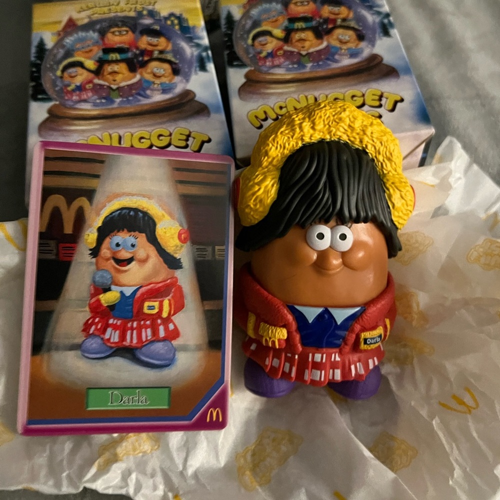 2023 McDonalds Kerwin Frost McNugget Buddies - Darla